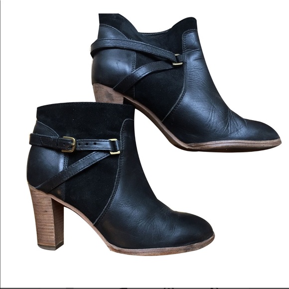 Sezane Shoes - Black suede leather ankle boots